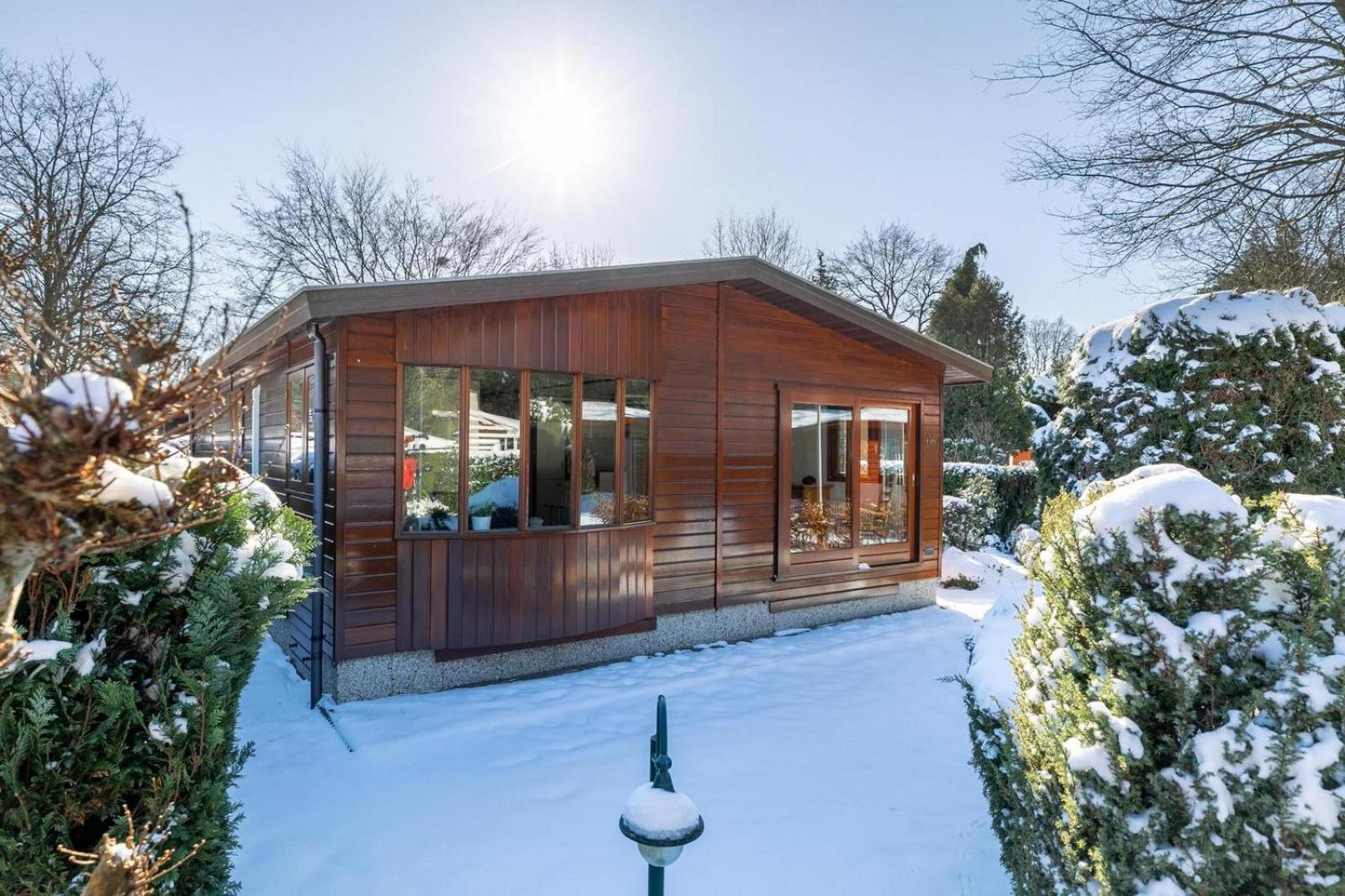 Bungalowpark Het Verscholen Dorp Хардервейк Экстерьер фото