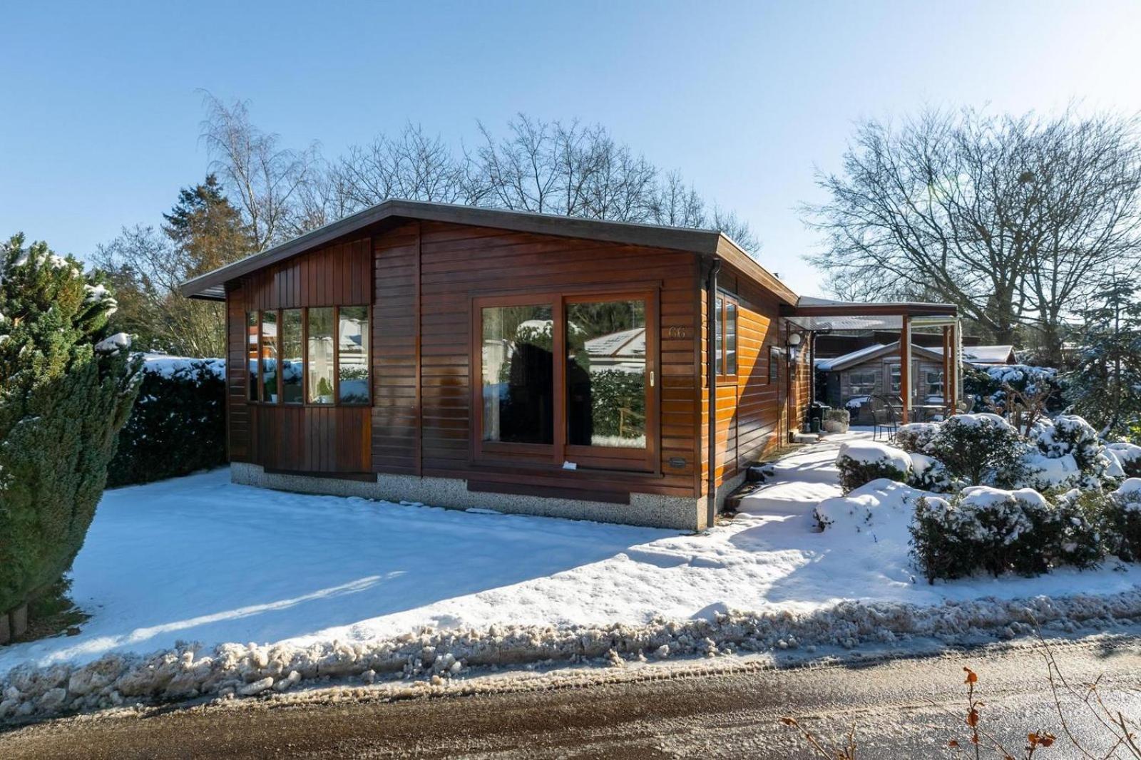 Bungalowpark Het Verscholen Dorp Хардервейк Экстерьер фото
